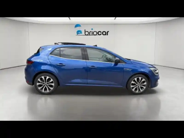 Renault Megane 1.5 blue dci 115ch techno edc + toit ouvrant — photo 6