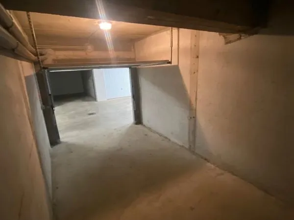 Loue garage â Porto Vecchio même
