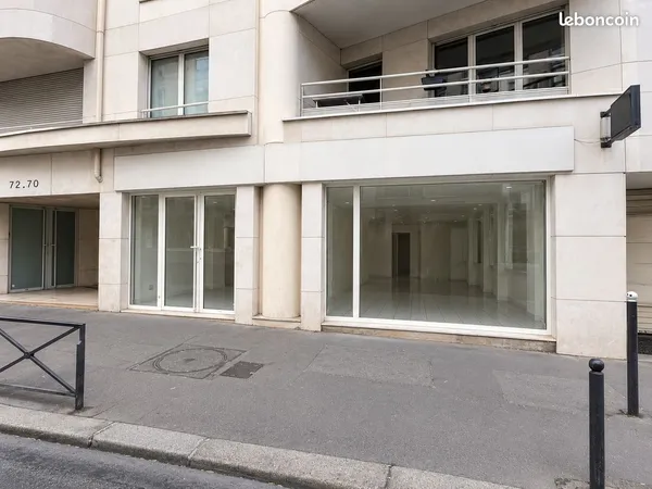 Local pro 72 m² RDC vitrine, sans pas-de-porte | Paris 13