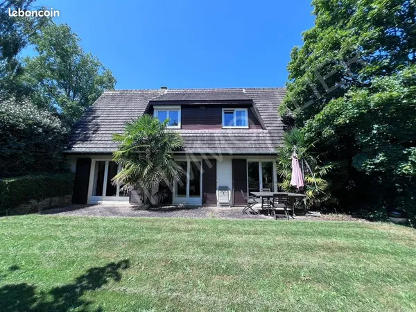 Maison 6 pièces 125 m²