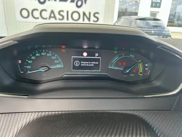 Peugeot 2008 electrique 50 kwh 136 ch — photo 42