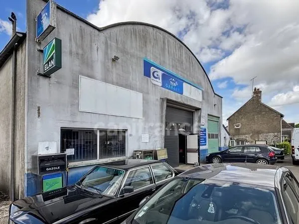 Boutique 3 pièces 540 m²