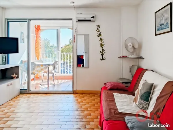 Studio 1 pièce 27 m²