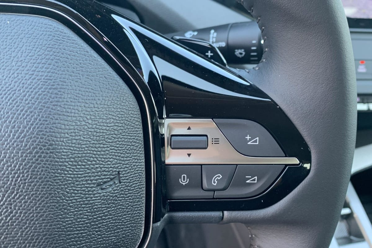 Peugeot 308 — photo 15