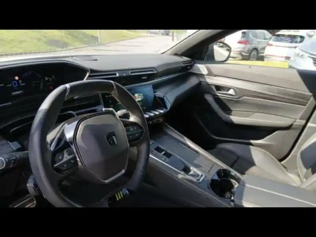 Peugeot 508 hybrid4 360ch e-eat8 peugeot sport engineered — photo 9