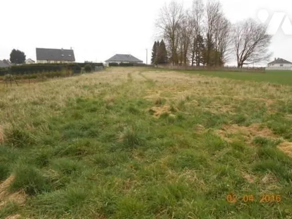 Terrain 2154 m²