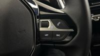 Peugeot 208 1.2 Hybrid 100ch Allure e-DCS6 — photo 25
