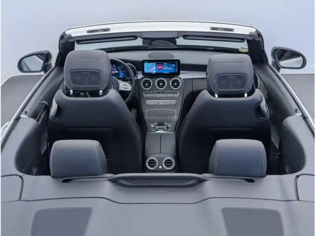 Mercedes Classe C 220 d amg line cab/20 — photo 11