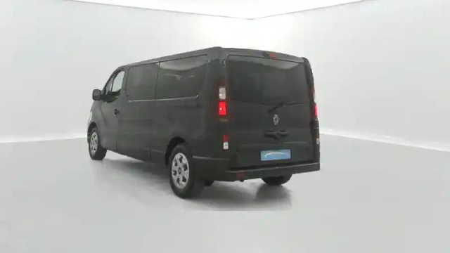 Renault Trafic blue dci 150 — photo 12