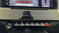 Peugeot 308 PHEV 180ch Allure Pack e-EAT8 — photo 19