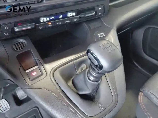 Citroën Berlingo diesel 100 ch m manuelle — photo 45