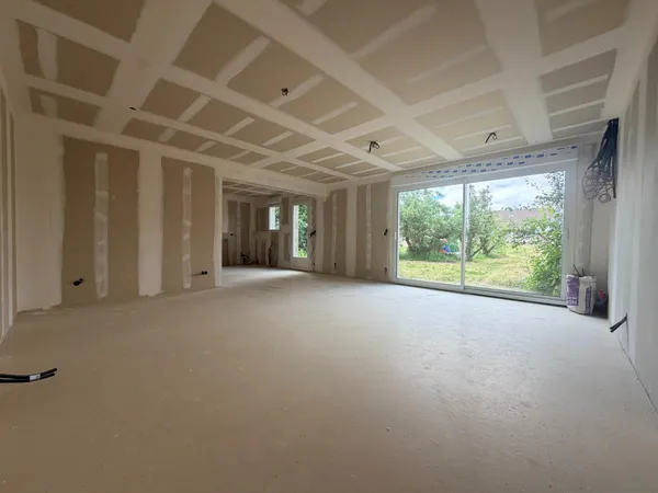 Pavillon de plain-pied entièrement rénovée