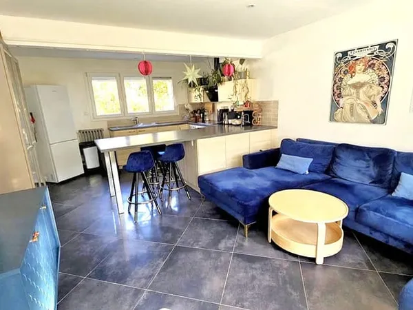 Coup de coeur ! Maison entièrement rénovée avec extérieur à Vandoeuvre-lès-Nancy