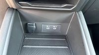 Renault Captur 1.8 E-Tech full hybrid 160ch esprit Alpine - 26 — photo 19