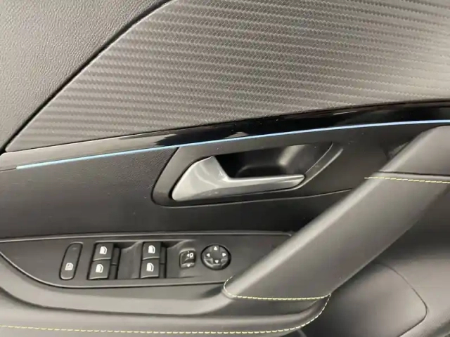 Peugeot 208 puretech 100 s&amp;s bvm6 — photo 40