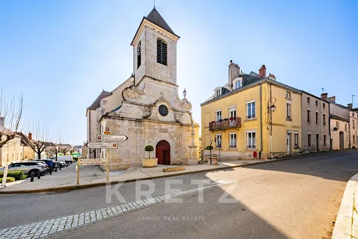 Maison 8 pièces 198 m²
