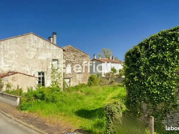 Maison 3 pièces 250 m²