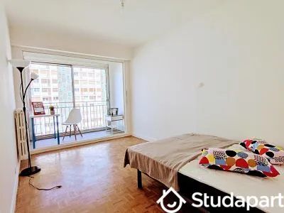 Chambre dans une colocation de 12m2