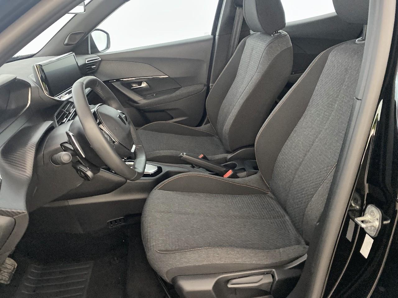 Peugeot 2008 hybrid 136 e-dcs6 style — photo 9