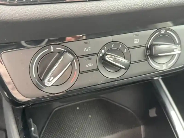 Skoda Fabia 1.0 tsi 95 ch evo 2 bvm5 — photo 32