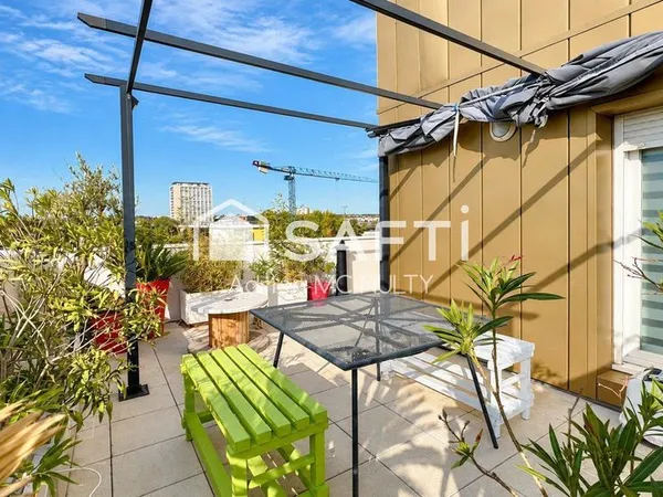 Duplex 80 m², rooftop, 3 chambres et 2 parkings