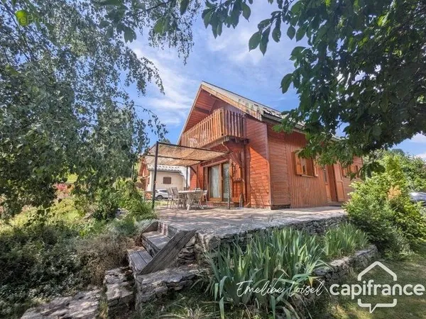 Chalet 105 m² - Jardin, carport, garage aménagé - Autrans-Méaudre en Vercors (38112)