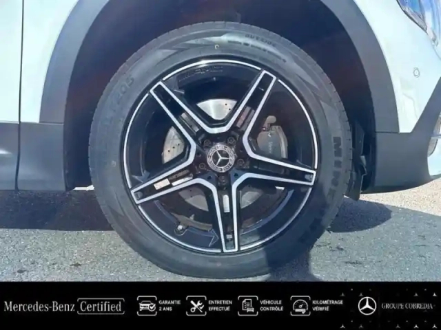 Mercedes Glb 200d 150ch amg line 8g dct — photo 14