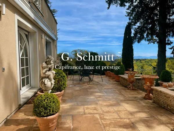 Maison 7 pièces 226 m²