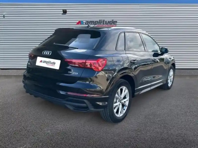 Audi Q3 35 tdi 150ch s line s tronic 7 — photo 5