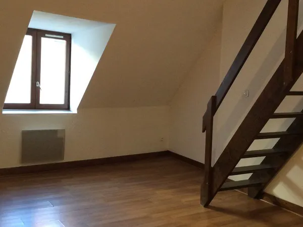 F3 Duplex 44 m2 + 1 Box Quartier ST-Arigle