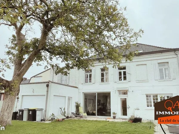 Maison 7 pièces 180 m²