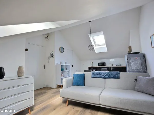 Studio meublé rénové