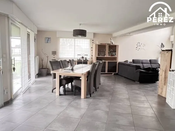 Maison 6 pièces 160 m²