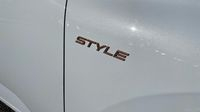 Peugeot 308 1.5 BlueHDi 130ch S&S Style EAT8 — photo 30
