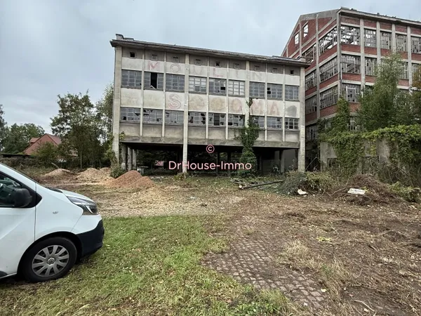 Opportunité rare sur la commune de Denain - Ancien bâtiment industriel à réhabiliter - Fort potentie