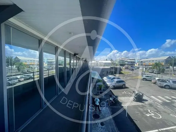 Local 133 m²