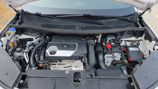 DS DS7 Crossback 1.6 THP 300 E-tense Plug in Hybrid 4X4 EAT8 - Performances Line + – 2020 – 108737 km – Hybride essence – Boîte Automatique — photo 39