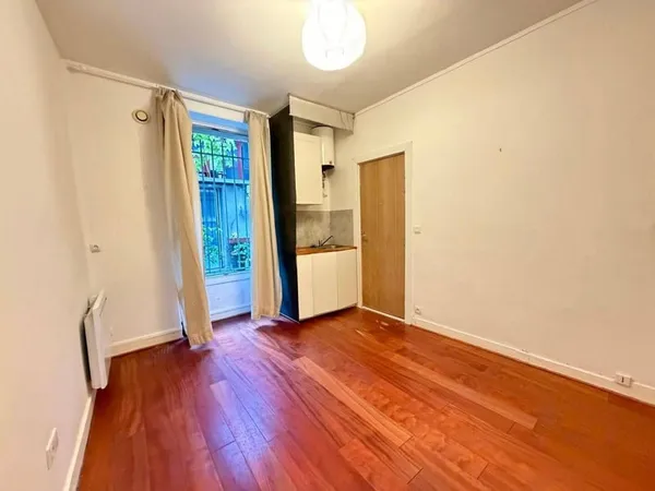 Bureaux 2 pièces 23 m²