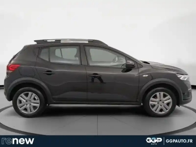 Dacia Sandero 1.0 tce 90ch confort cvt -22 — photo 6
