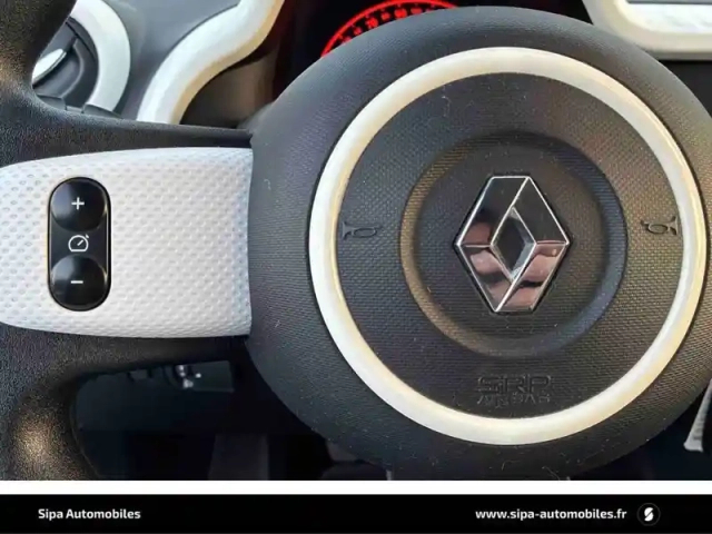 Renault Twingo iii 1.0 sce 70 e6c — photo 75