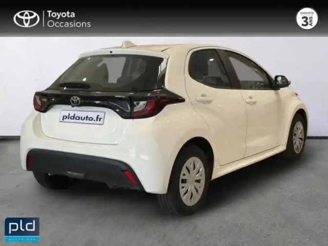 Toyota Yaris 120 vvt-i dynamic business 5p mc24 — photo 2