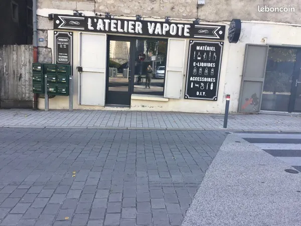 Crolles centre loue locale bureautique