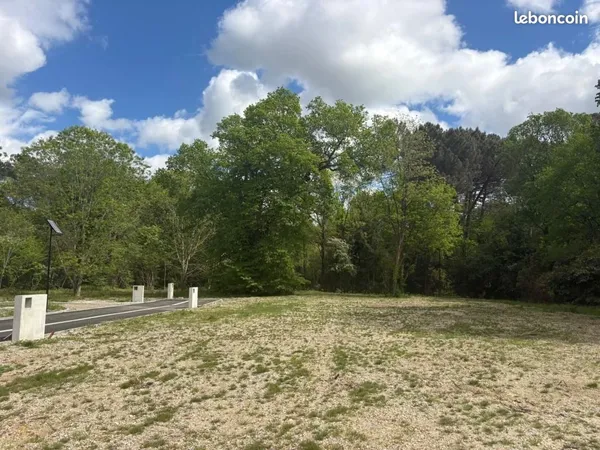 Terrain 686 m² Martillac
