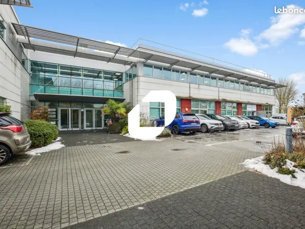 Bureaux 250 m²