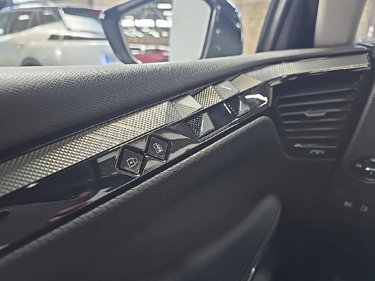 Ds Ds 4 hybride e-tense 225 eat8 trocadero — photo 24