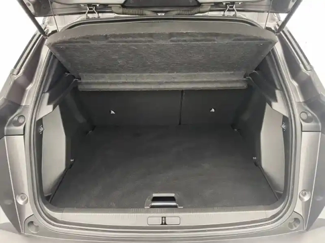 Peugeot 2008 puretech 130 s&amp;s eat8 — photo 13
