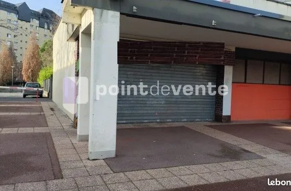 Local commercial 68 m²