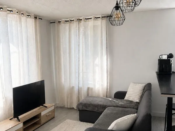 Appartement - MOUY - 48M2