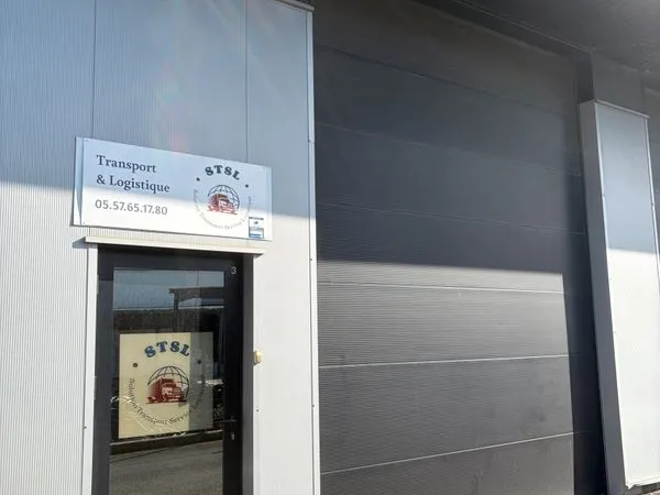 Dépôt + Bureaux 188 m² Mérignac 33700