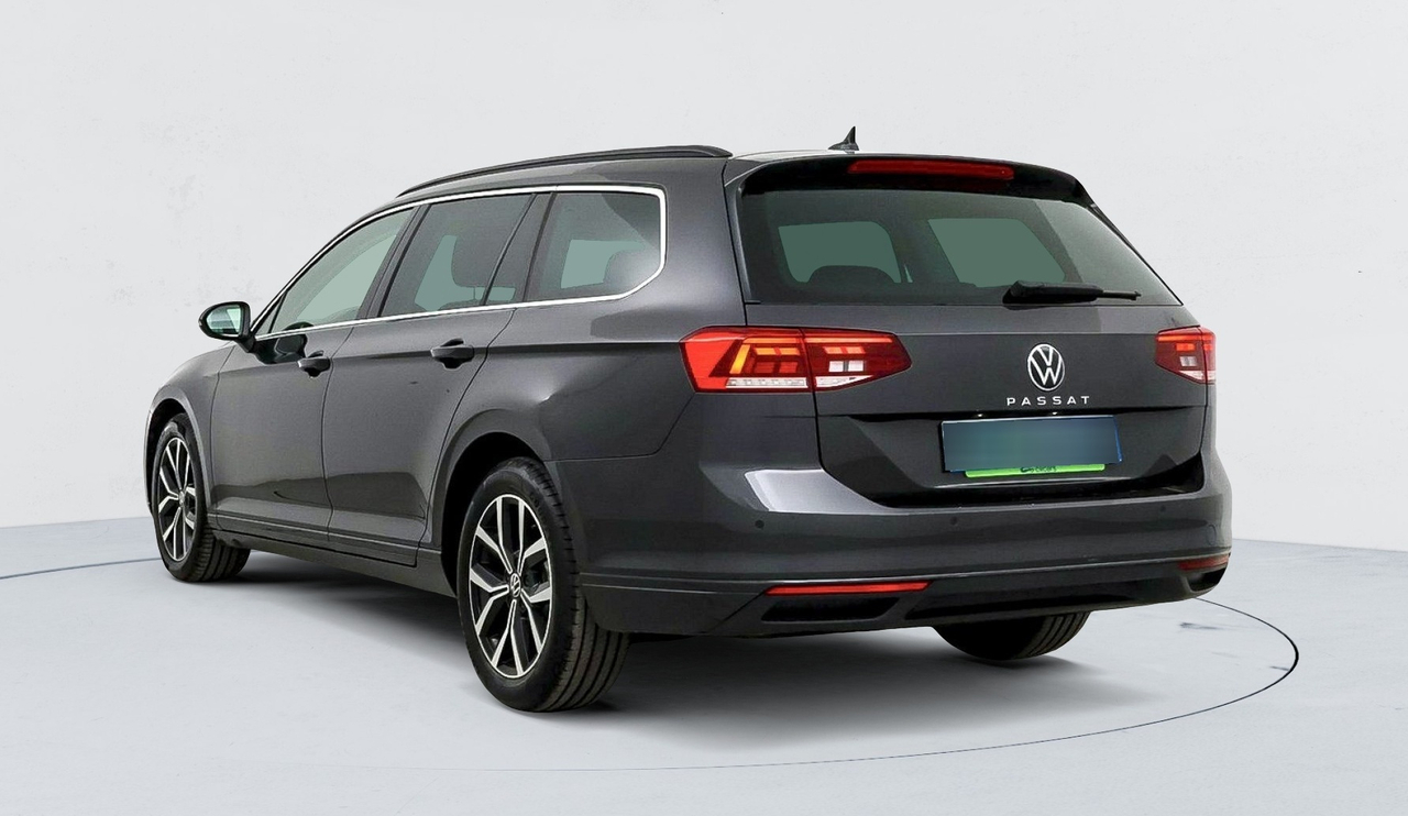 Volkswagen Passat SW — photo 3